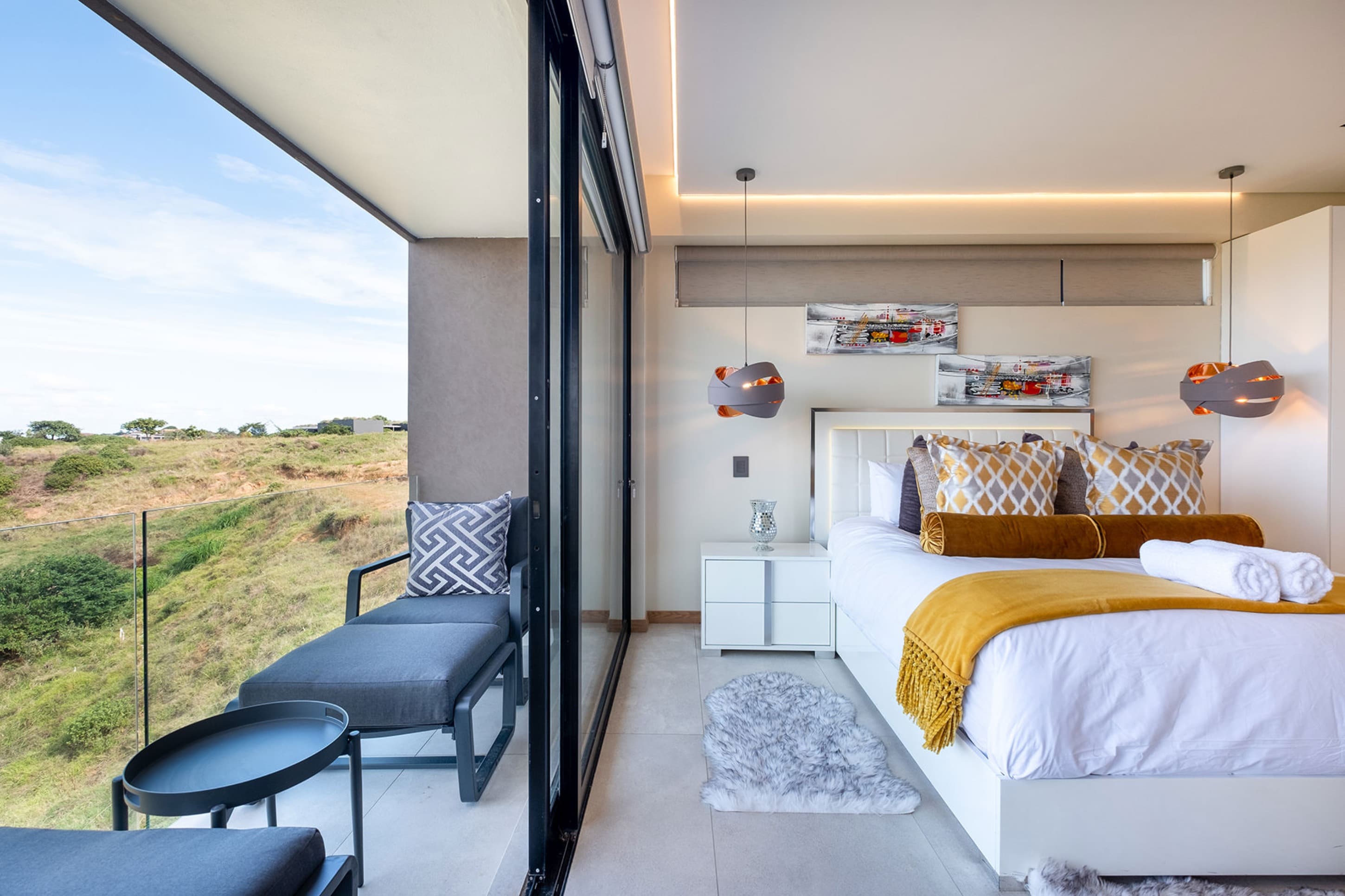 Luxurious Modern Villa with Pool & Scenic Views